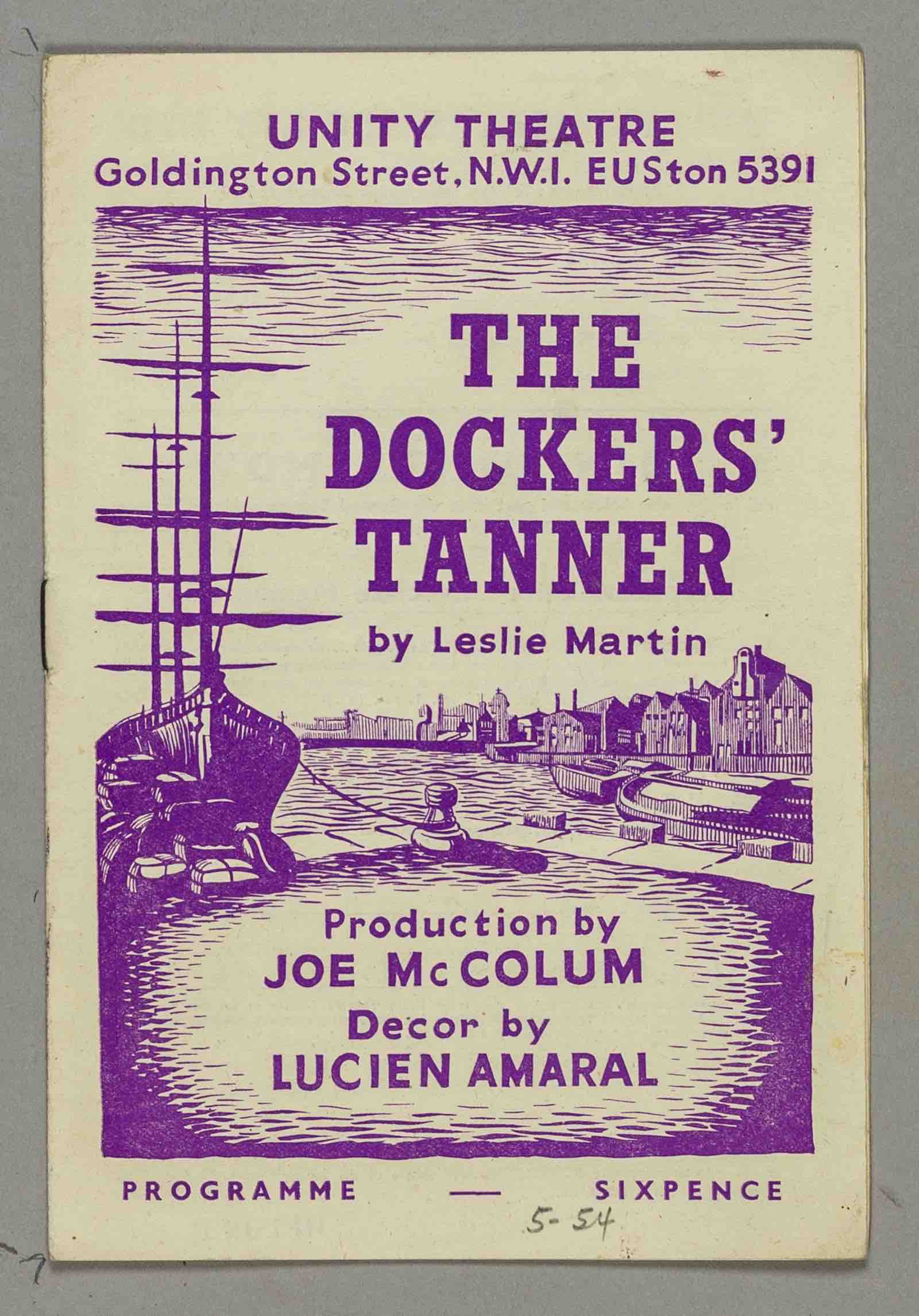 The Dockers' Tanner, Martin Leslie, 1954