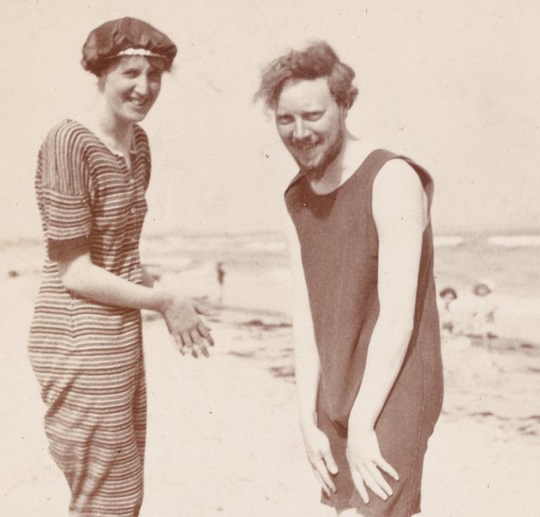 virginia woolf on the beach
