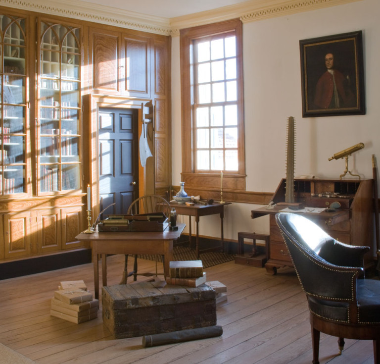 The study at Mount Vernon was George Washington’s library, office, and sanctuary. 