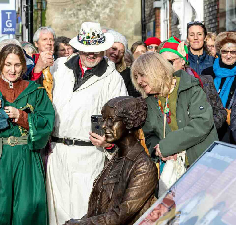 Unveiling of the Sylvia Townsend Warner Statue in Dorchester in 2025